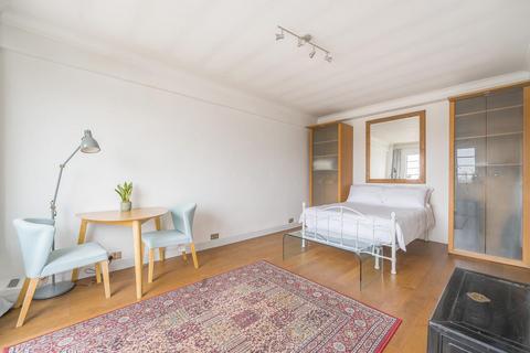 Studio for sale, Palace Gardens Terrace, Kensington, London, W8