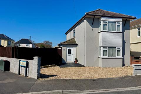 3 bedroom detached house for sale, Barnes Crescent, Bournemouth BH10