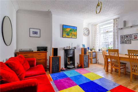 10 Beechroyd Terrace, Bingley, BD16 1EJ