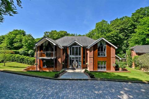 5 bedroom detached house for sale, Elmshott Close, Penn, Buckinghamshire, HP10