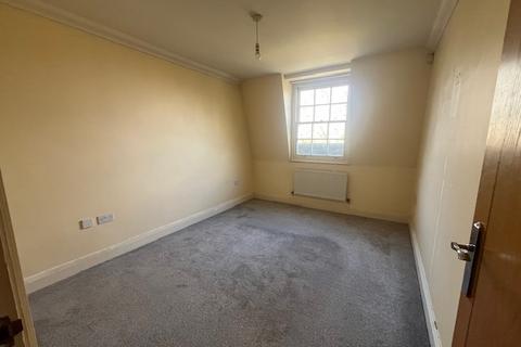 2 bedroom flat for sale, Church Walk, Wilmington, Dartford, Kent