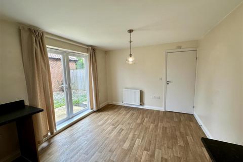 4 bedroom terraced house to rent, Edward Pease Way, Darlington