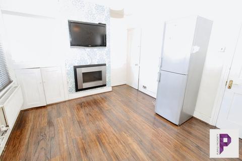 2 bedroom terraced house for sale, Luton High Street, Chatham, Kent, ME5