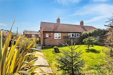 2 bedroom bungalow for sale, Cubitts Close, Bintree, Dereham, Norfolk, NR20