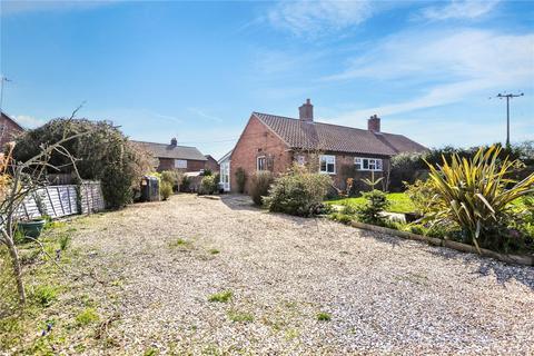 2 bedroom bungalow for sale, Cubitts Close, Bintree, Dereham, Norfolk, NR20