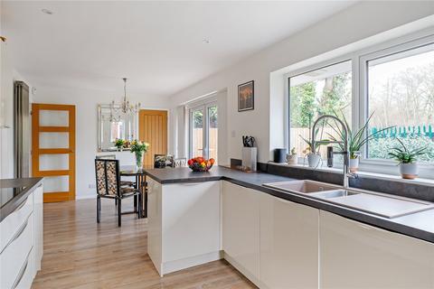 3 bedroom detached house for sale, Tennyson Road, Harpenden, Hertfordshire, AL5