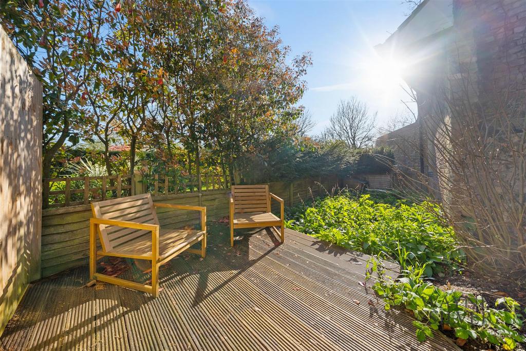 Jack Straws Castle-2.jpg