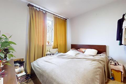 3 bedroom terraced house for sale, Turnmill Avenue, Springfield, Milton Keynes