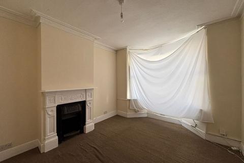 5 Amersham Road, Croydon, CR0 2QJ