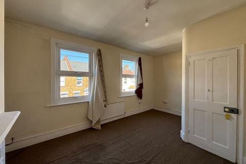 5 Amersham Road, Croydon, CR0 2QJ