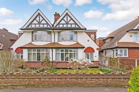 4 bedroom chalet for sale, Wellington Avenue, Chingford