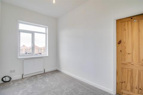61 Coach Road, Wakefield, WF1 3EX