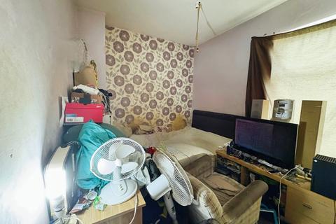 2 bedroom terraced house for sale, Mables Villas, Hull, HU9 2JR