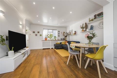 30 Morris Road, Isleworth, TW7 6JA