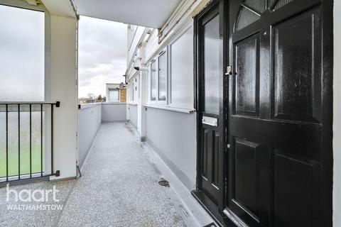 2 bedroom apartment for sale, Tenby Road, Walthamstow