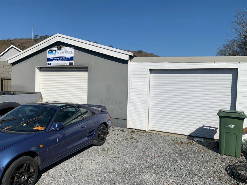 Main Garage