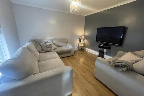 4 bedroom detached house for sale, Bassett Terrace, Llanelli
