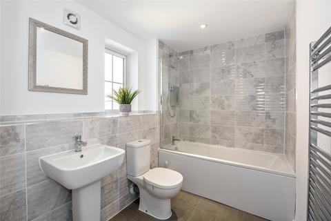 2 bedroom flat for sale, Petunia Grove, Wick, Littlehampton, West Sussex, BN17