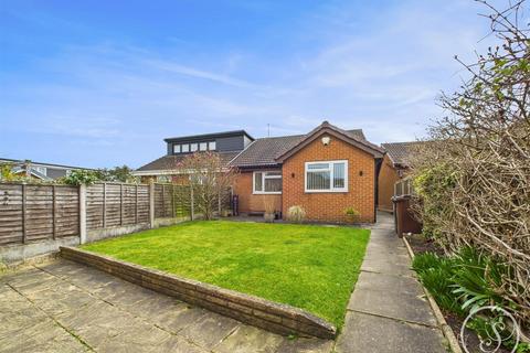11 Bamburgh Close, Leeds, LS15 8UQ