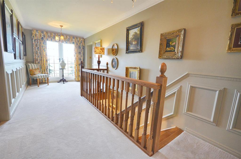 Stairs & Gallery Landing