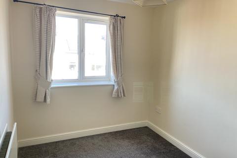 2 bedroom flat to rent, Coatham Road, Redcar TS10
