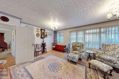 3 bedroom flat for sale, Gooden Court, Harrow On The Hill HA1