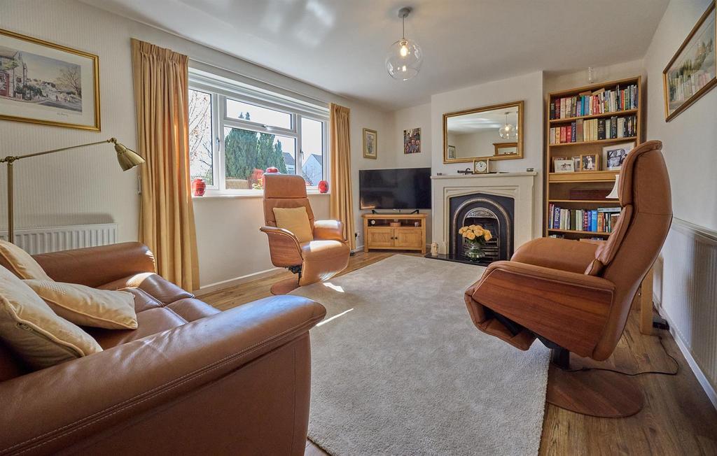 Front Lounge