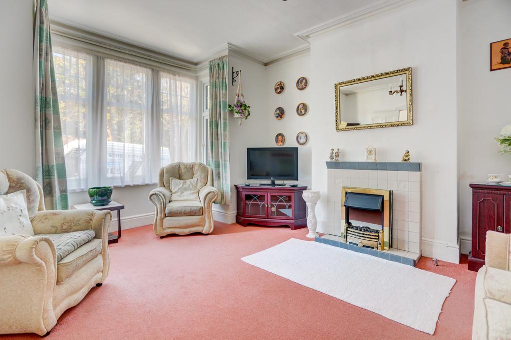 Livingroom2