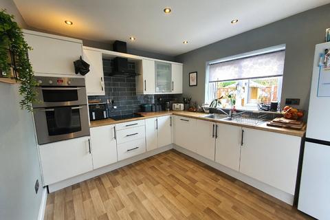 2 Hill View Close, Ilton, Ilminster, TA19 9TB