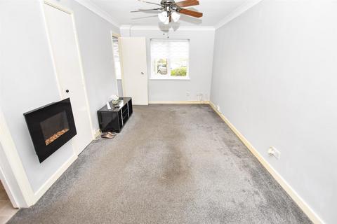 1 bedroom apartment for sale, Bucklebury Heath, South Woodham Ferrers