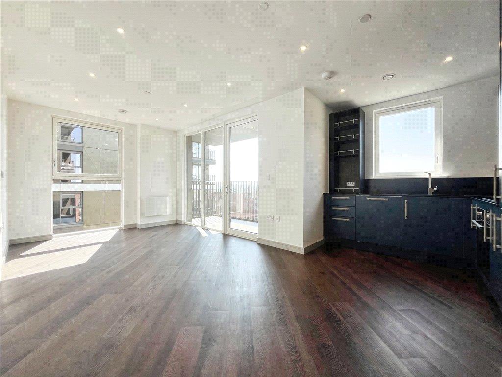 Reception/Kitchen