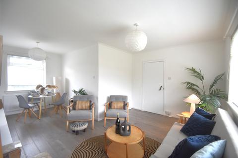 2 bedroom terraced house for sale, Dyke Road, Harthill ML7