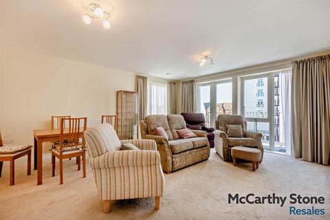 2 bedroom apartment for sale, Savoy House, South Parade, Southsea