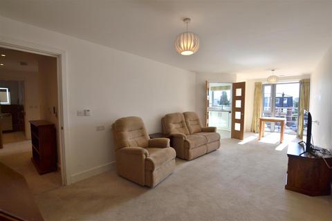 2 bedroom apartment for sale, Kings Place, Fleet GU51