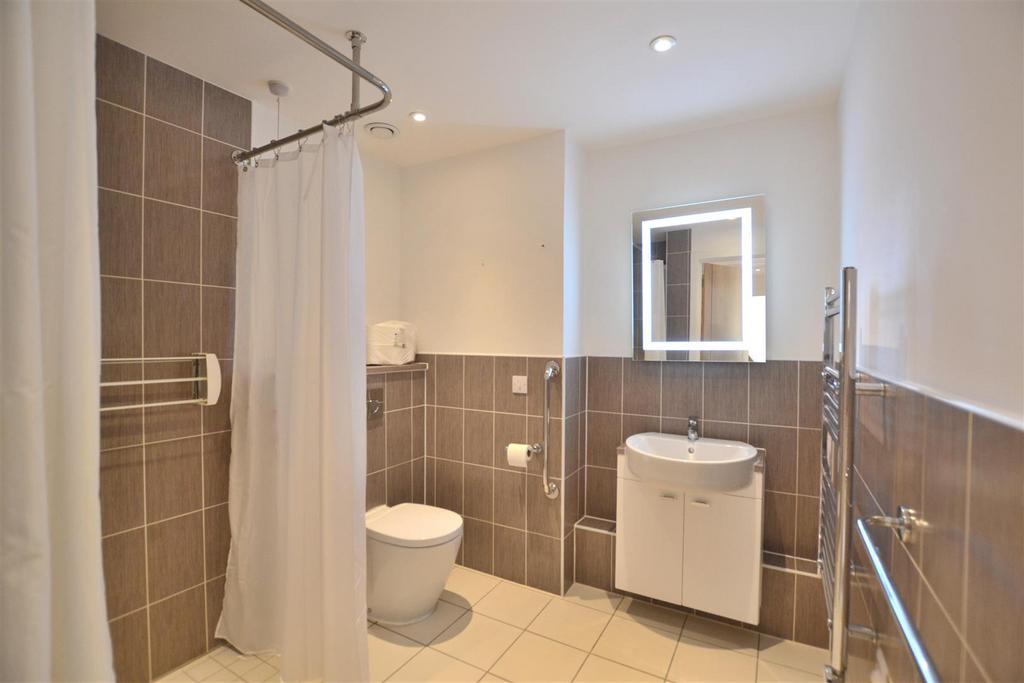 Shower Room.JPG