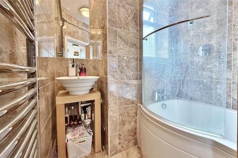 4 Chesham Close, Goring By Sea, Worthing, BN12 4BJ