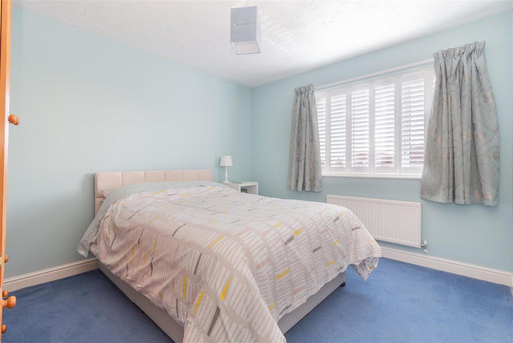 Bedroom 2-1.jpg