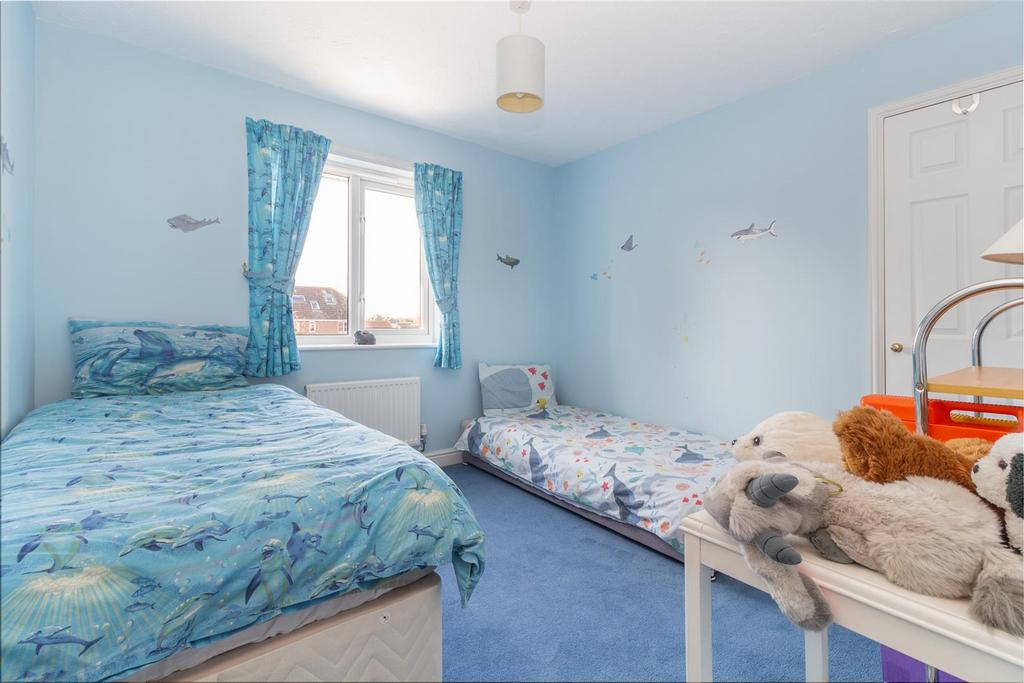Bedroom 2-1.jpg