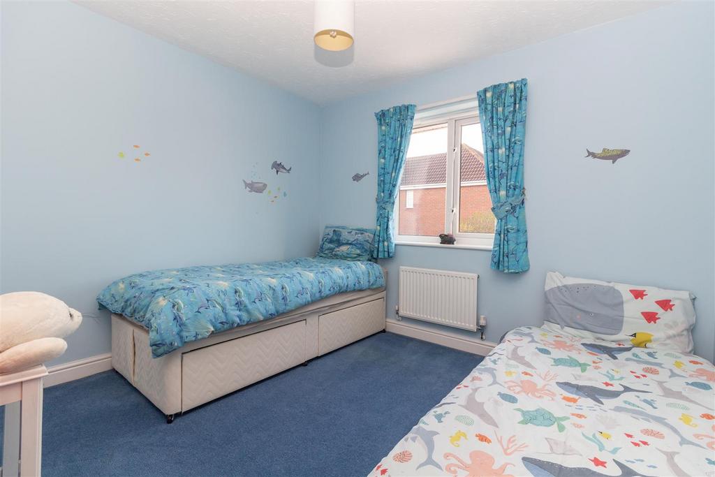 Bedroom 2-2.jpg