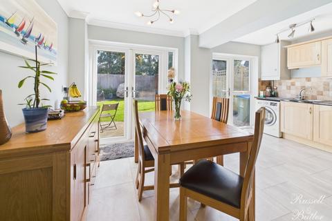 4 bedroom link detached house for sale, North End Road, Steeple Claydon