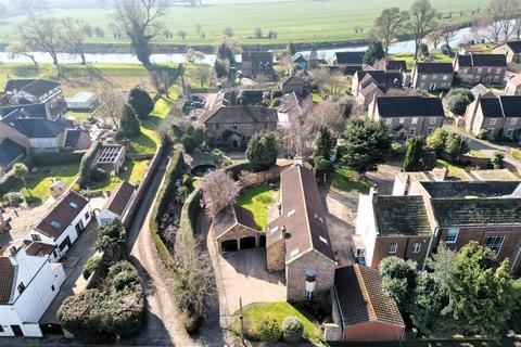 5 bedroom barn conversion for sale, Main Street, West Haddlesey, Selby