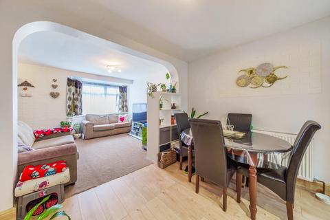 undefined, Slough,  Berkshire,  SL1
