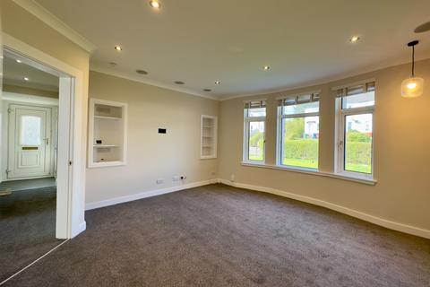 undefined, Carnwadric Road, Thornliebank, Glasgow, G46