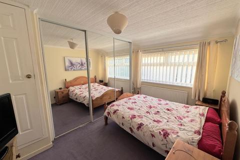 3 bedroom semi-detached house for sale, Newark Road, Fens, Hartlepool