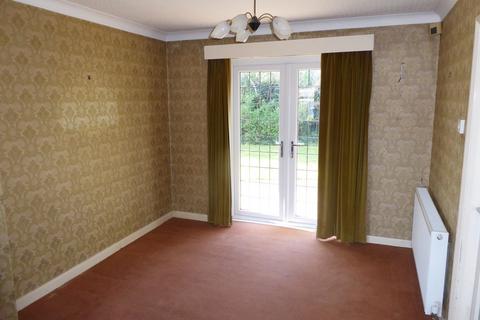 4 bedroom detached bungalow for sale, Stencills Road, Walsall, WS4