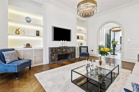 Vicarage Gate, Kensington, London