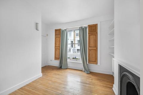 12 Rickthorne Road, London, N19 4JS