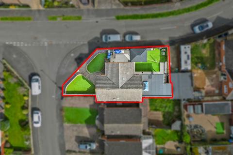 1 Harding Close, Kettering, NN15 5DQ