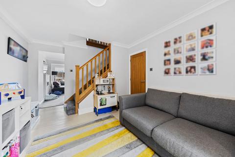1 Harding Close, Kettering, NN15 5DQ