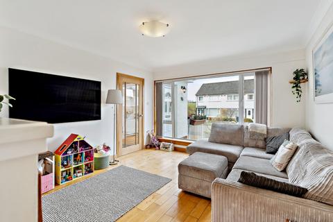 96 Galbraith Drive, Milngavie, Glasgow, G62 6NE